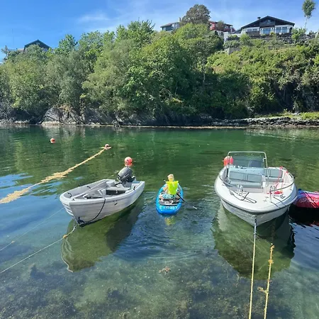 Large With Boathouse Lunde (Hordaland)